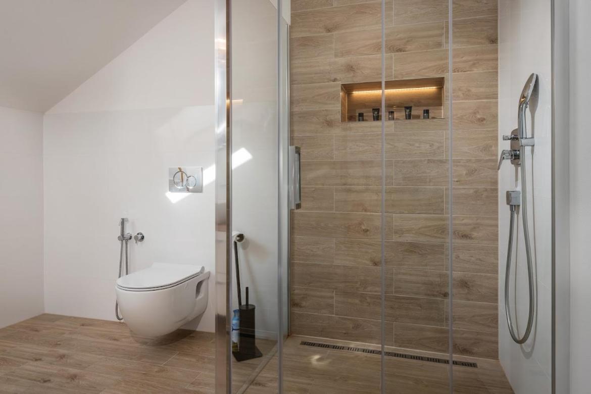 Apartman Pod Vezou 2 Banská Bystrica Exteriör bild